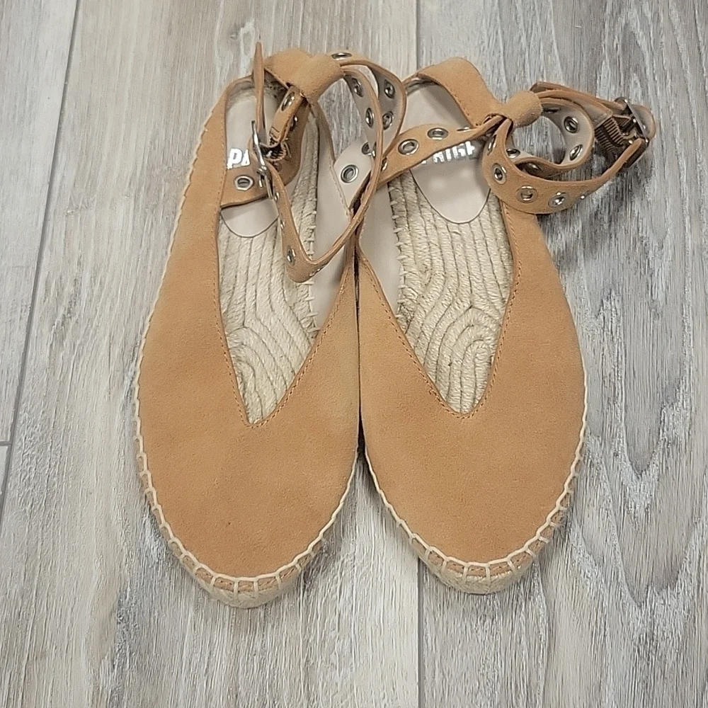 Paige Copa Camel Espadrille Flat Size 6